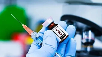 Ireland thử nghiệm thành công vaccine thu nhỏ khối u ung thư trẻ em - Báo TinVina