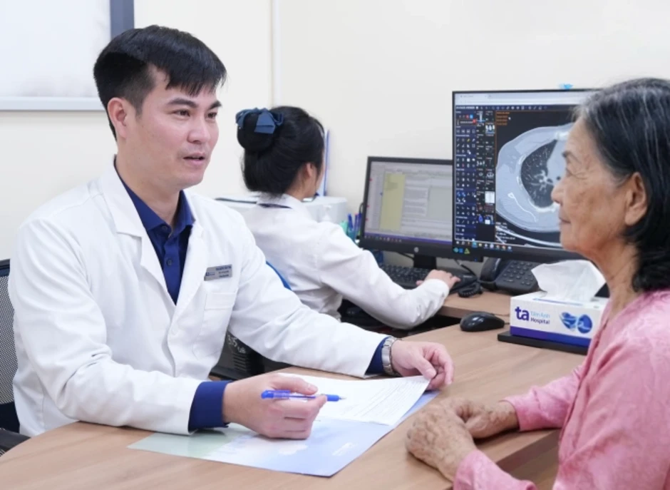 Kết hợp thuốc đích, miễn dịch chữa ung thư gan kháng trị - Báo TinVina Kết hợp thuốc đích, miễn dịch chữa ung thư gan kháng trị - Báo TinVina
