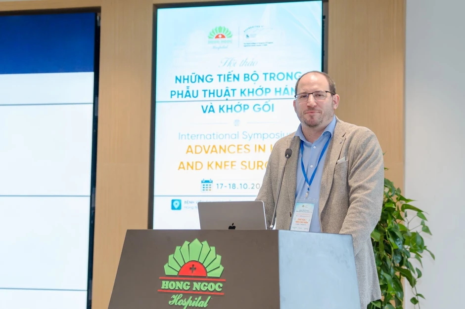 Kết nối tri thức, cập nhật những tiến bộ trong phẫu thuật khớp Kết nối tri thức, cập nhật những tiến bộ trong phẫu thuật khớp