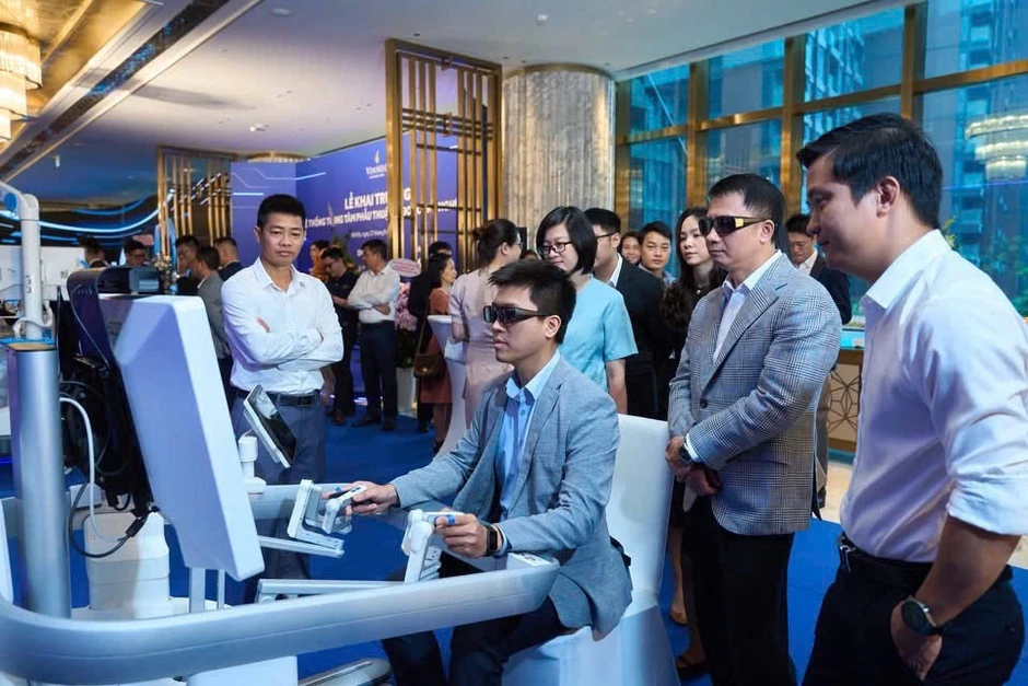 Khai trương hệ thống Trung tâm Phẫu thuật Robot Công nghệ cao đầu tiên theo mô hình đa kết nối Khai trương hệ thống Trung tâm Phẫu thuật Robot Công nghệ cao đầu tiên theo mô hình đa kết nối