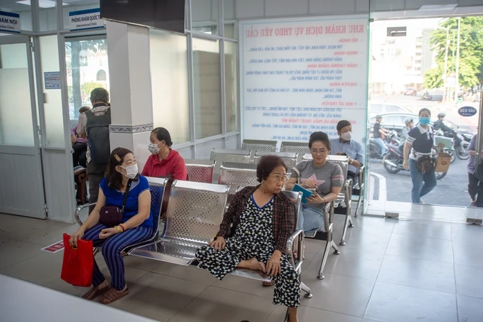 Khám chữa bệnh ngày nghỉ có được hưởng BHYT? Khám chữa bệnh ngày nghỉ có được hưởng BHYT?