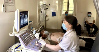 Khám sức khỏe miễn phí hàng năm: Chi phí 350.000 đồng/người