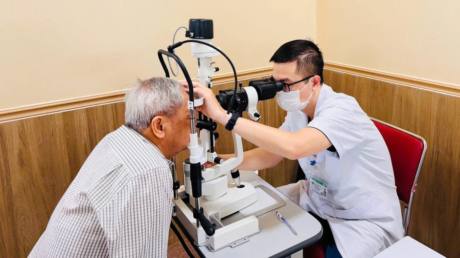 Khám sức khỏe thiện nguyện cho người có công và thân nhân gia đình chính sách Khám sức khỏe thiện nguyện cho người có công và thân nhân gia đình chính sách