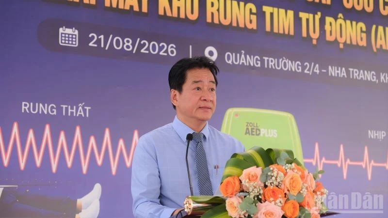 Khánh Hòa triển khai 80 máy khử rung tim tự động tại các vị trí trọng điểm Khánh Hòa triển khai 80 máy khử rung tim tự động tại các vị trí trọng điểm