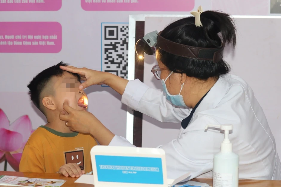 Khi nào 3 triệu học sinh, sinh viên ở TPHCM được khám sức khỏe miễn phí? Khi nào 3 triệu học sinh, sinh viên ở TPHCM được khám sức khỏe miễn phí?