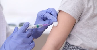 Khi nào cần tiêm vaccine ngừa bệnh não mô cầu?
