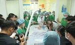 Khoảnh khắc nghẹn ngào tiễn biệt nữ nhân viên y tế hiến tạng cứu người