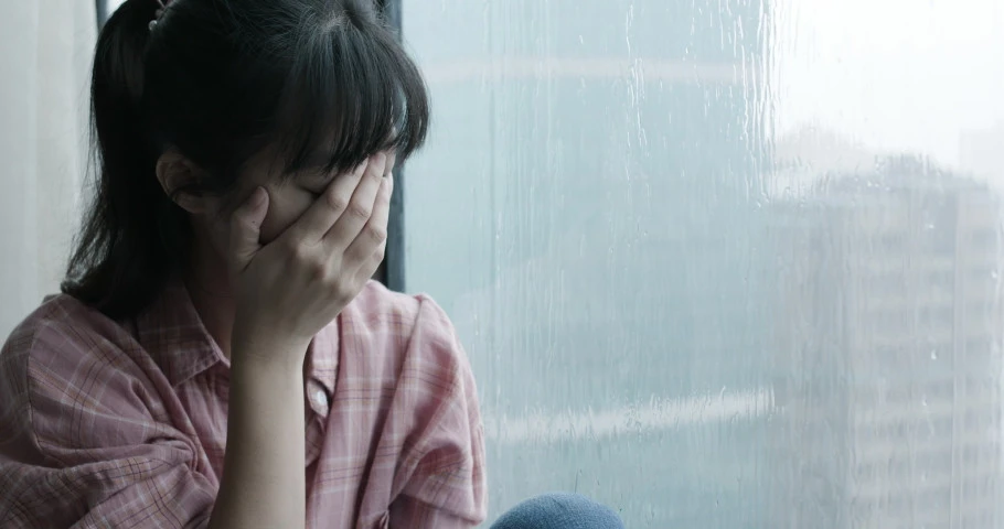 Khóc có tác dụng gì? Khóc có tác dụng gì?