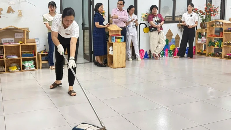 Không để dịch bệnh truyền nhiễm lây lan, bùng phát tại nơi mình sinh sống Không để dịch bệnh truyền nhiễm lây lan, bùng phát tại nơi mình sinh sống