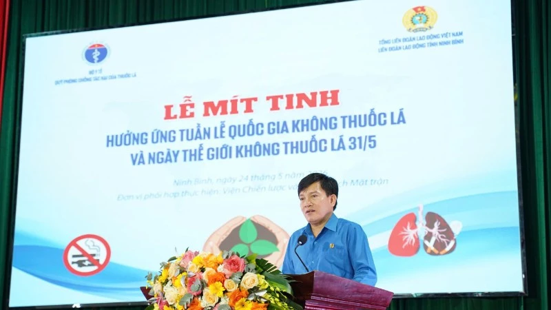 Không để khói thuốc lá phủ lên sức khỏe, tương lai người lao động Không để khói thuốc lá phủ lên sức khỏe, tương lai người lao động