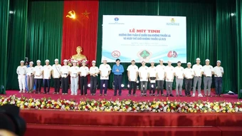 Không để khói thuốc lá phủ lên sức khỏe, tương lai người lao động