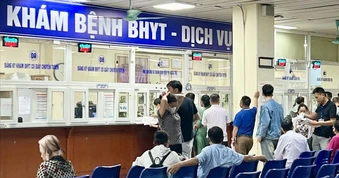 Kiến nghị bỏ giấy chuyển viện tuyến tỉnh, cấp cứu không cần tiền tạm ứng