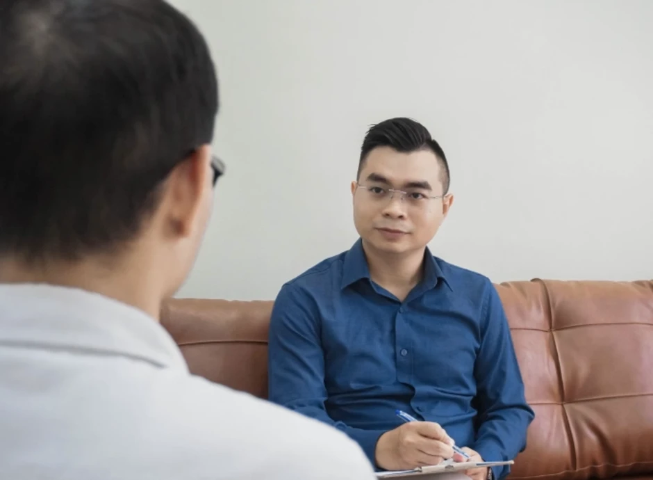 Kiệt sức trong cuộc đua với AI Kiệt sức trong cuộc đua với AI