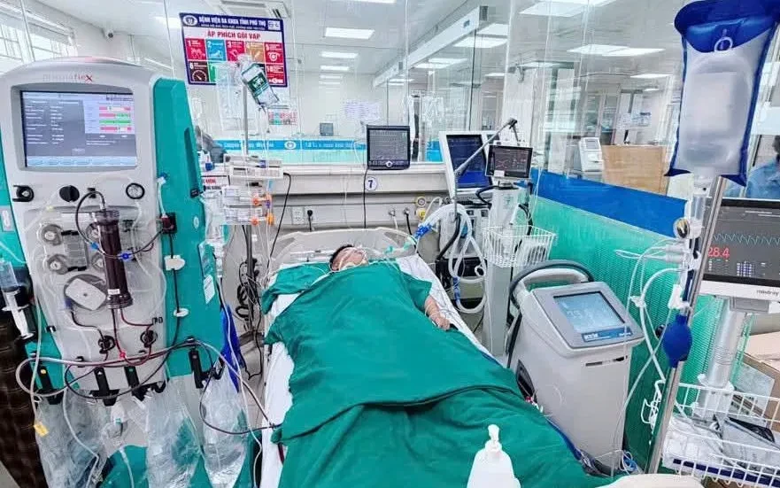 Kỳ tích cứu sống nam thanh niên 3 lần ngừng tim liên tục Kỳ tích cứu sống nam thanh niên 3 lần ngừng tim liên tục
