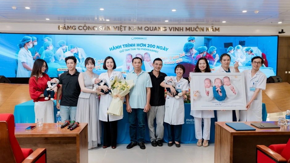 Kỳ tích y khoa: Tam thai chào đời cách nhau 36 giờ Kỳ tích y khoa: Tam thai chào đời cách nhau 36 giờ