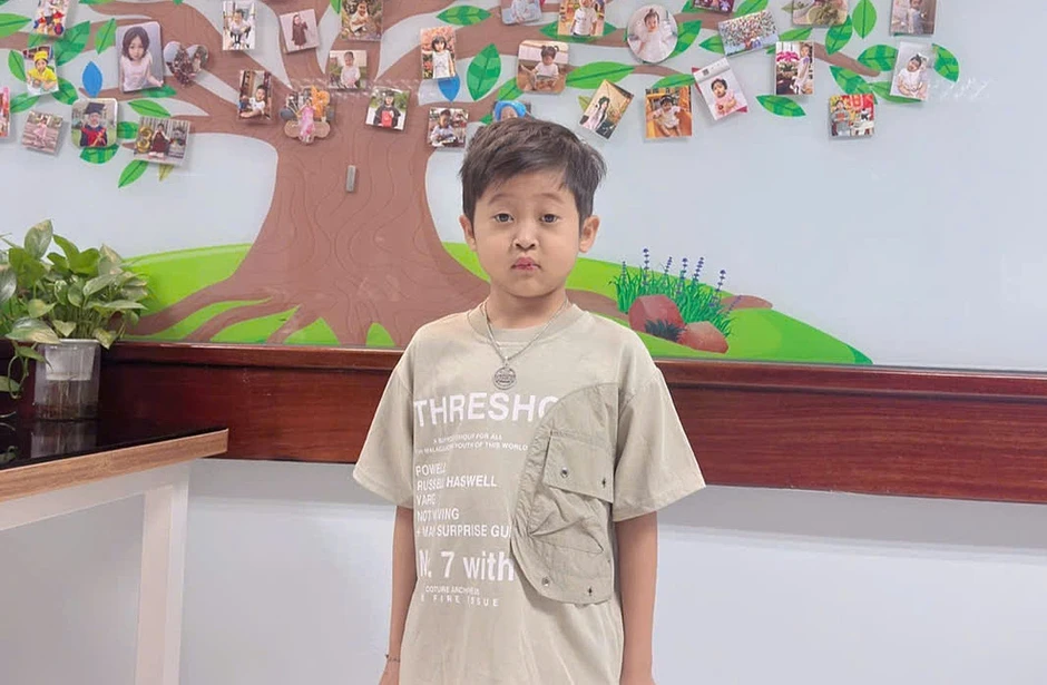 Lá gan từ người chết não thay đổi số phận em bé 7 năm xơ gan Lá gan từ người chết não thay đổi số phận em bé 7 năm xơ gan
