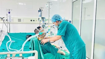 Lá phổi hiến của cô gái 22 tuổi và cuộc hồi sinh kỳ diệu của người đàn ông 59 tuổi