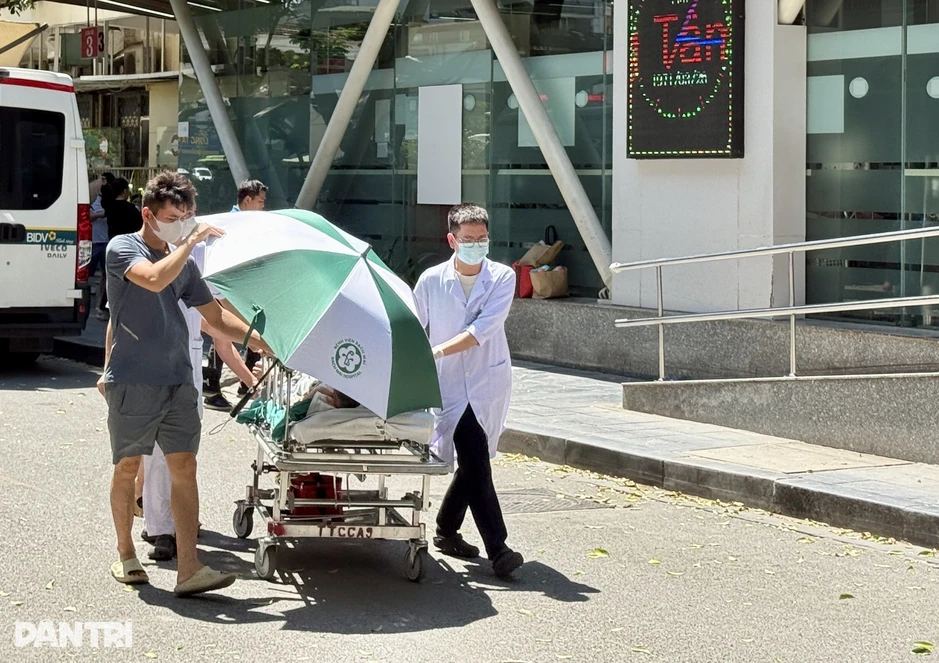 Làm việc giữa trời 40 độ C, nam thanh niên suy thận cấp vì quên uống nước Làm việc giữa trời 40 độ C, nam thanh niên suy thận cấp vì quên uống nước