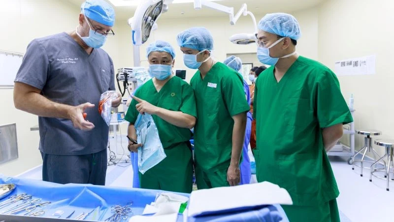 Lan tỏa giá trị nhân văn từ hợp tác y khoa quốc tế tại Huế