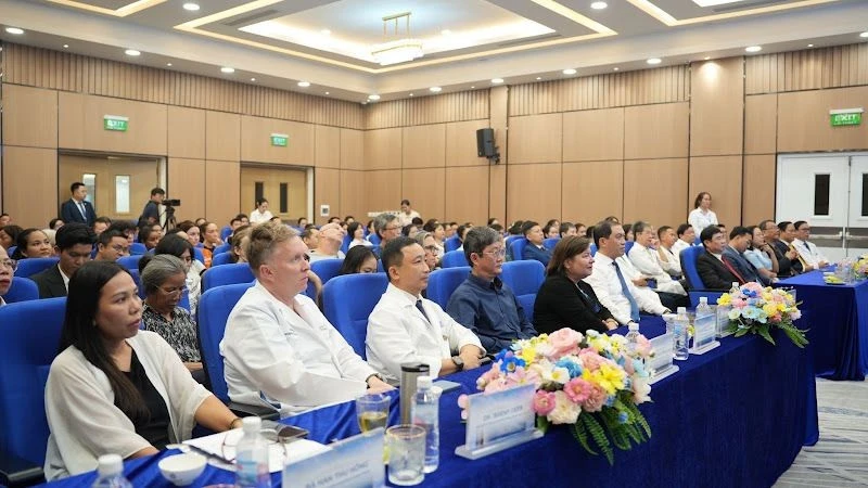 Lan tỏa giá trị nhân văn từ hợp tác y khoa quốc tế tại Huế