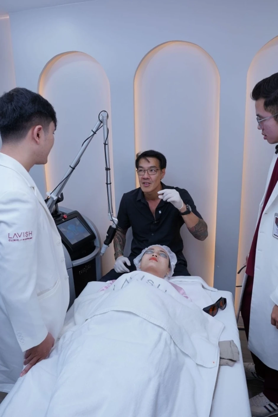 Lavish Clinic - By Huyền Baby cập nhật kỹ thuật khắc phục sắc tố Lavish Clinic - By Huyền Baby cập nhật kỹ thuật khắc phục sắc tố