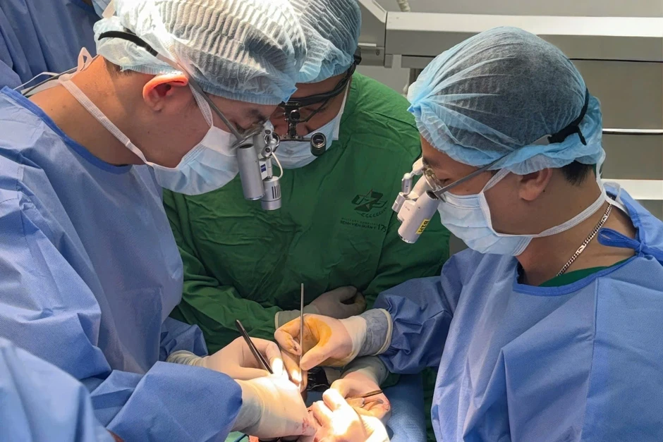 Lấy da tay tái tạo dương vật "kỳ diệu" cho bệnh nhân bị hủy hoại vùng kín Lấy da tay tái tạo dương vật "kỳ diệu" cho bệnh nhân bị hủy hoại vùng kín