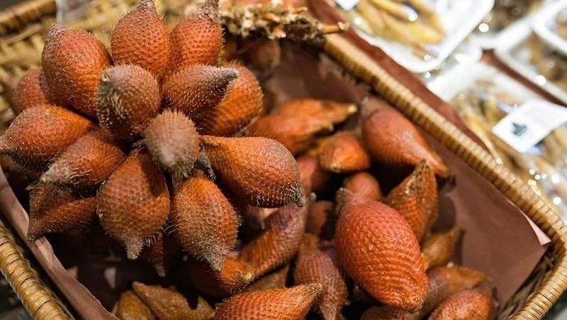 Loại quả xù xì như da rắn như cực bổ dưỡng, càng ăn càng mê Loại quả xù xì như da rắn như cực bổ dưỡng, càng ăn càng mê