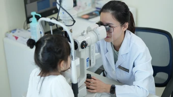Loạn thị ở trẻ có nguy hiểm? - Báo TinVina