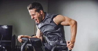 Lợi ích sức khỏe bất ngờ từ 3 phút vận động ở cường độ cao