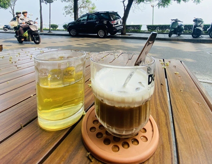 Lời khuyên cho những ai uống cà phê mỗi sáng Lời khuyên cho những ai uống cà phê mỗi sáng