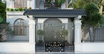 Lời khuyên cho những gia đình có cổng chính nhìn ra đường lớn