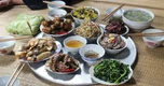 Lời khuyên cho những gia đình dùng chiếu ngồi ăn cơm