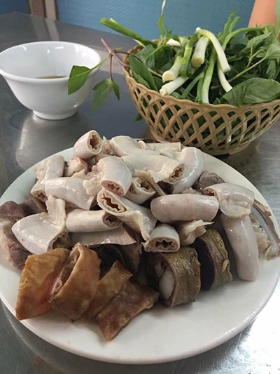 Lời khuyên cho những người mê ăn lòng lợn Lời khuyên cho những người mê ăn lòng lợn