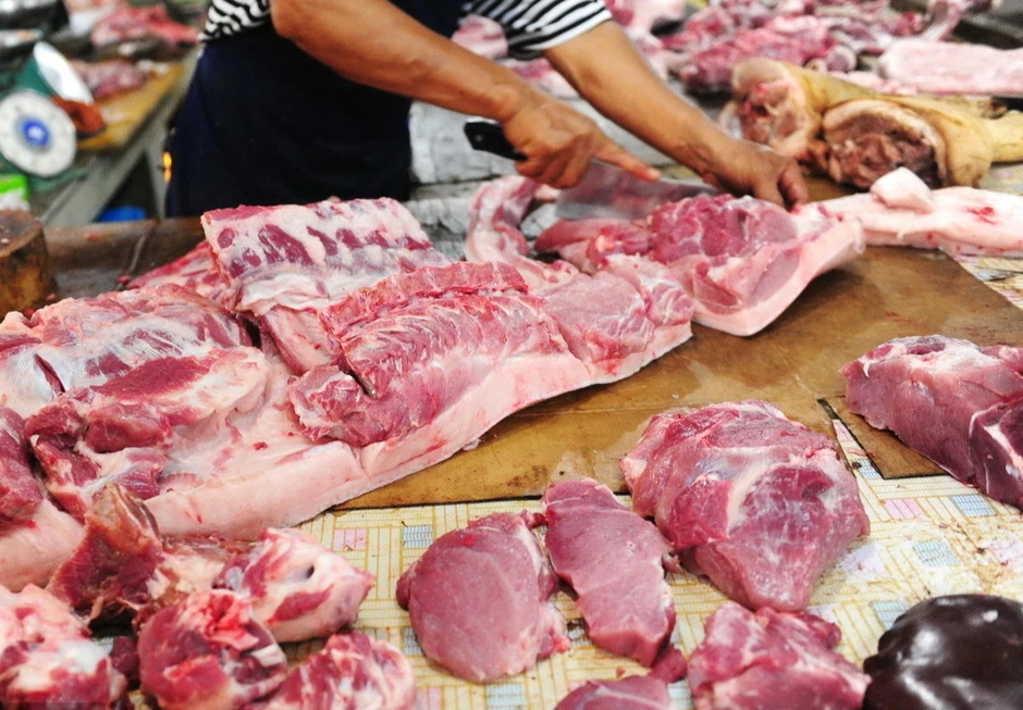 Lời khuyên đến tất cả những người hay mua thịt lợn khi đi chợ