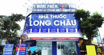 Long Châu có hơn 320 nhà thuốc hoạt động xuyên Tết Bính Ngọ