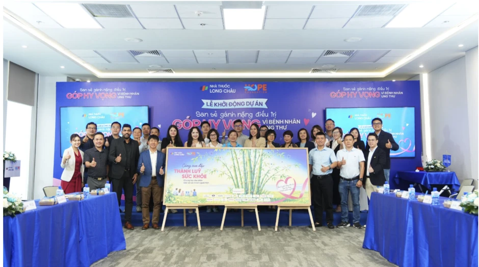 Long Châu cùng Quỹ Hope và các hãng dược chung tay san sẻ một phần gánh nặng điều trị cho bệnh nhân ung thư