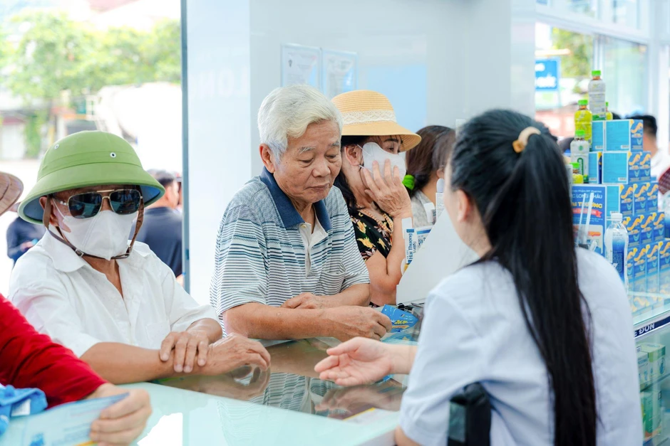Long Châu đưa giải pháp kiểm soát mỡ máu thế hệ mới từ Hoa Kỳ về Việt Nam, mở thêm hy vọng cho bệnh nhân tim mạch Long Châu đưa giải pháp kiểm soát mỡ máu thế hệ mới từ Hoa Kỳ về Việt Nam, mở thêm hy vọng cho bệnh nhân tim mạch