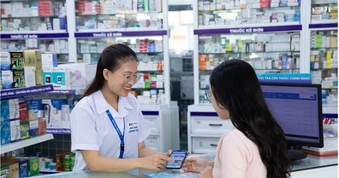 Long Châu tiên phong ra mắt Tài Khoản Gia Đình - Ví sức khỏe tích thưởng đầu tiên cho cả gia đình tại Việt Nam