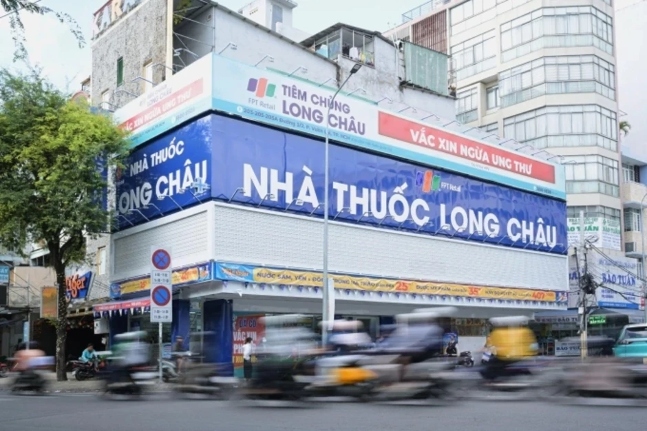 Long Châu và AstraZeneca nâng tầm hợp tác chiến lược về thuốc hiếm