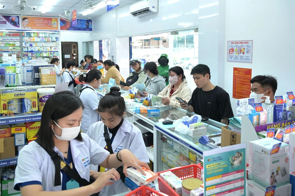 Long Châu và AstraZeneca nâng tầm hợp tác chiến lược về trụ cột thuốc hiếm, liệu pháp thế hệ mới Long Châu và AstraZeneca nâng tầm hợp tác chiến lược về trụ cột thuốc hiếm, liệu pháp thế hệ mới