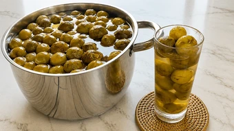 Lưu ý khi uống nước hoa quả ngâm để giải nhiệt - Báo TinVina
