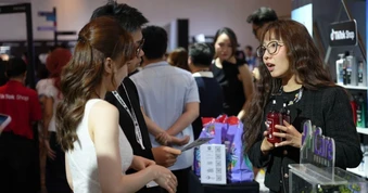 Lý do gội đầu thường xuyên nhưng gàu vẫn tái diễn