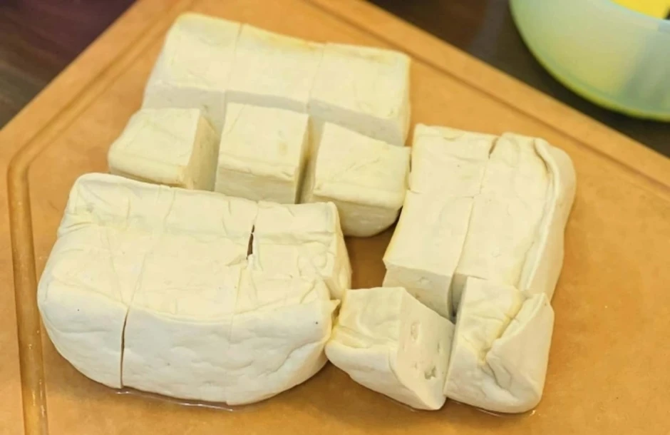 Lý do người giảm cân nên ăn đậu phụ thường xuyên - Báo TinVina Lý do người giảm cân nên ăn đậu phụ thường xuyên - Báo TinVina