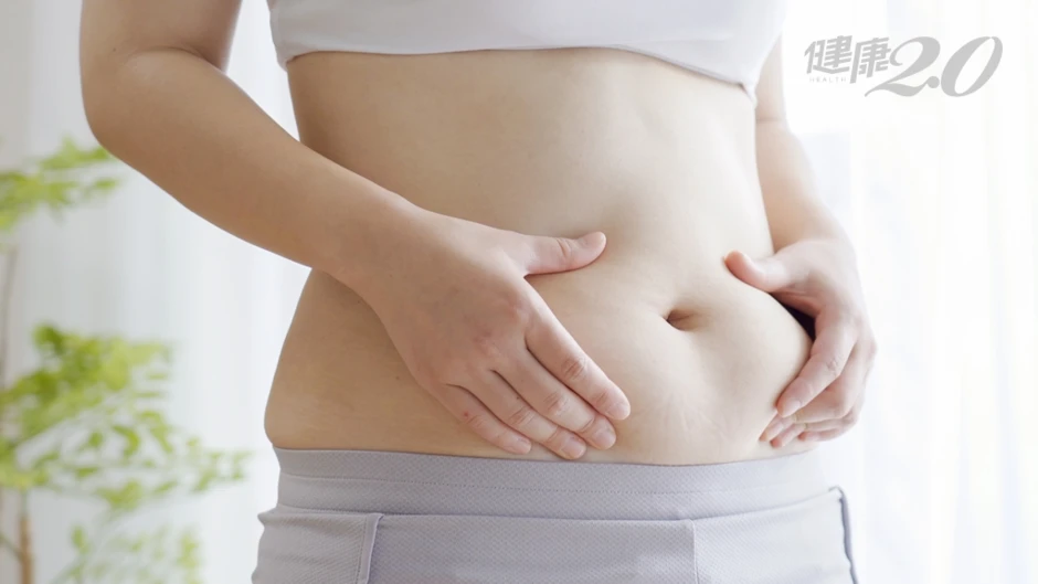 Mặc dù ăn rất ít, lượng mỡ trong cơ thể vẫn vượt quá 35%, một phụ nữ 55 tuổi đã chuyển chế độ ăn "hai món" và giảm mỡ bụng ngoạn mục Mặc dù ăn rất ít, lượng mỡ trong cơ thể vẫn vượt quá 35%, một phụ nữ 55 tuổi đã chuyển chế độ ăn "hai món" và giảm mỡ bụng ngoạn mục