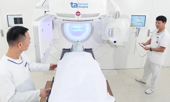 Mắc hai ung thư sau 30 năm hút thuốc - Báo TinVina