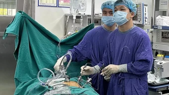 Mắc ung thư có nên đi viếng đám tang?
