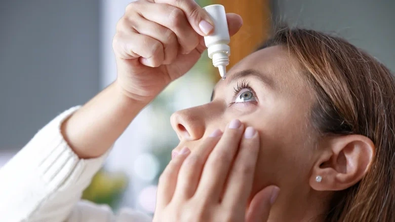 Màn hình điện tử có thể gây hại cho mắt như thế nào? Màn hình điện tử có thể gây hại cho mắt như thế nào?