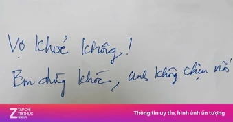Mảnh giấy người chồng viết sau ca mổ khiến người vợ òa khóc