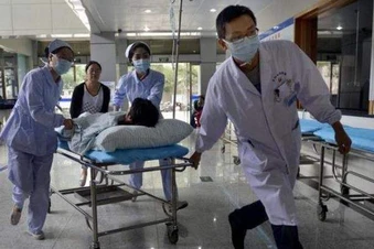Mẹ bầu 9 tháng phải phẫu thuật lấy thai khẩn cấp vì 1 món ăn trong tủ lạnh nhà nào cũng có
