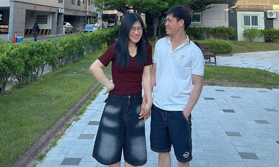 Mẹ bỉm trút bỏ 25 kg mỡ thừa nhờ sự đồng hành của chồng Mẹ bỉm trút bỏ 25 kg mỡ thừa nhờ sự đồng hành của chồng